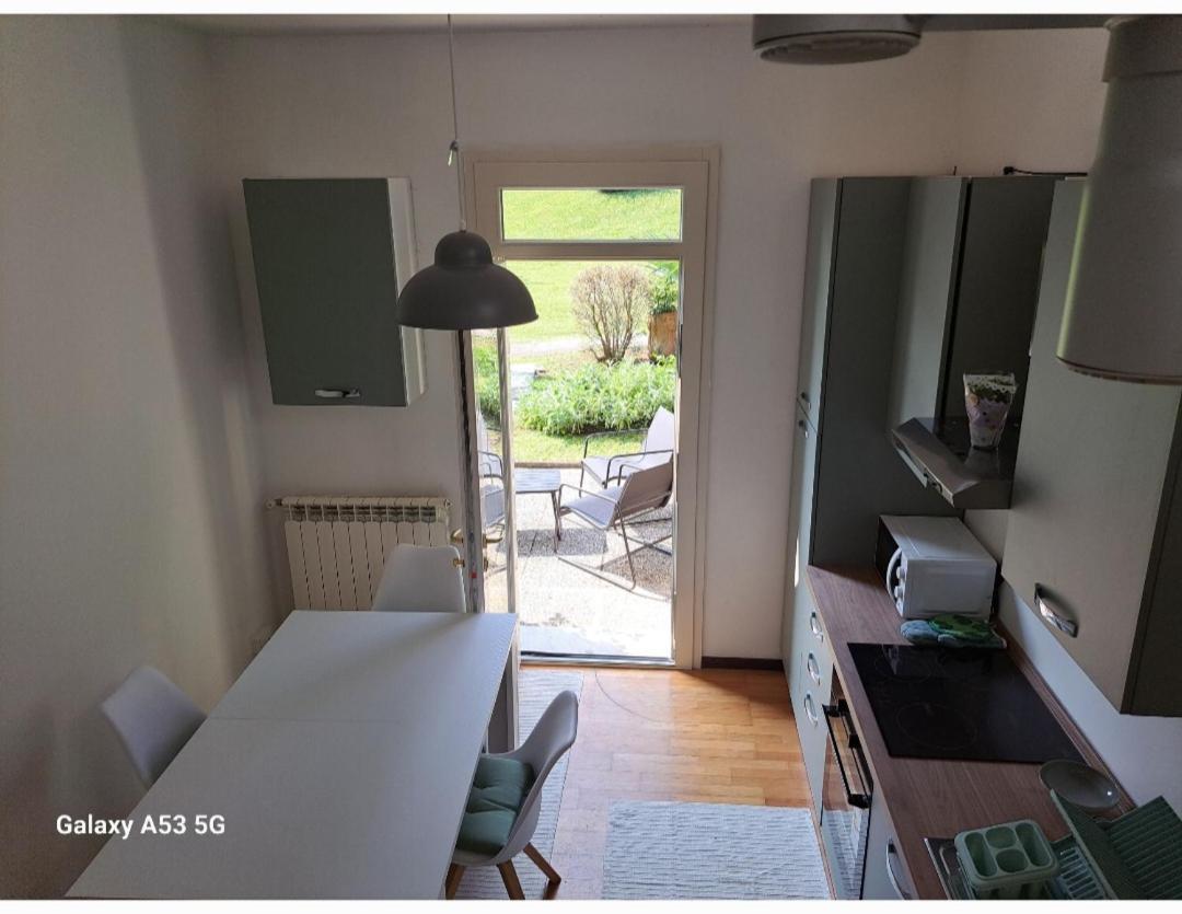 Ina Villa Lavena Ponte Tresa Buitenkant foto